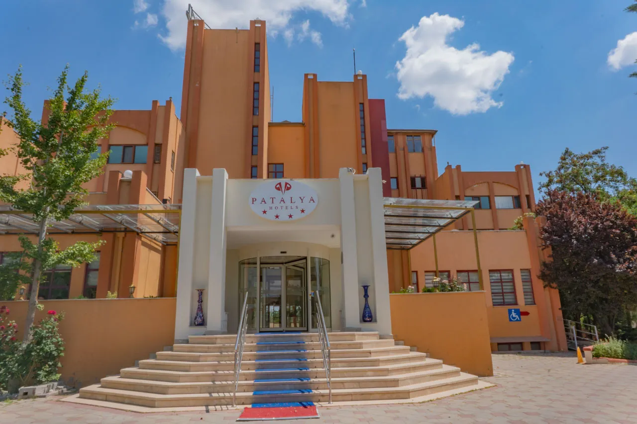 Patalya Lakeside Resort Hotel kapak fotoğrafı