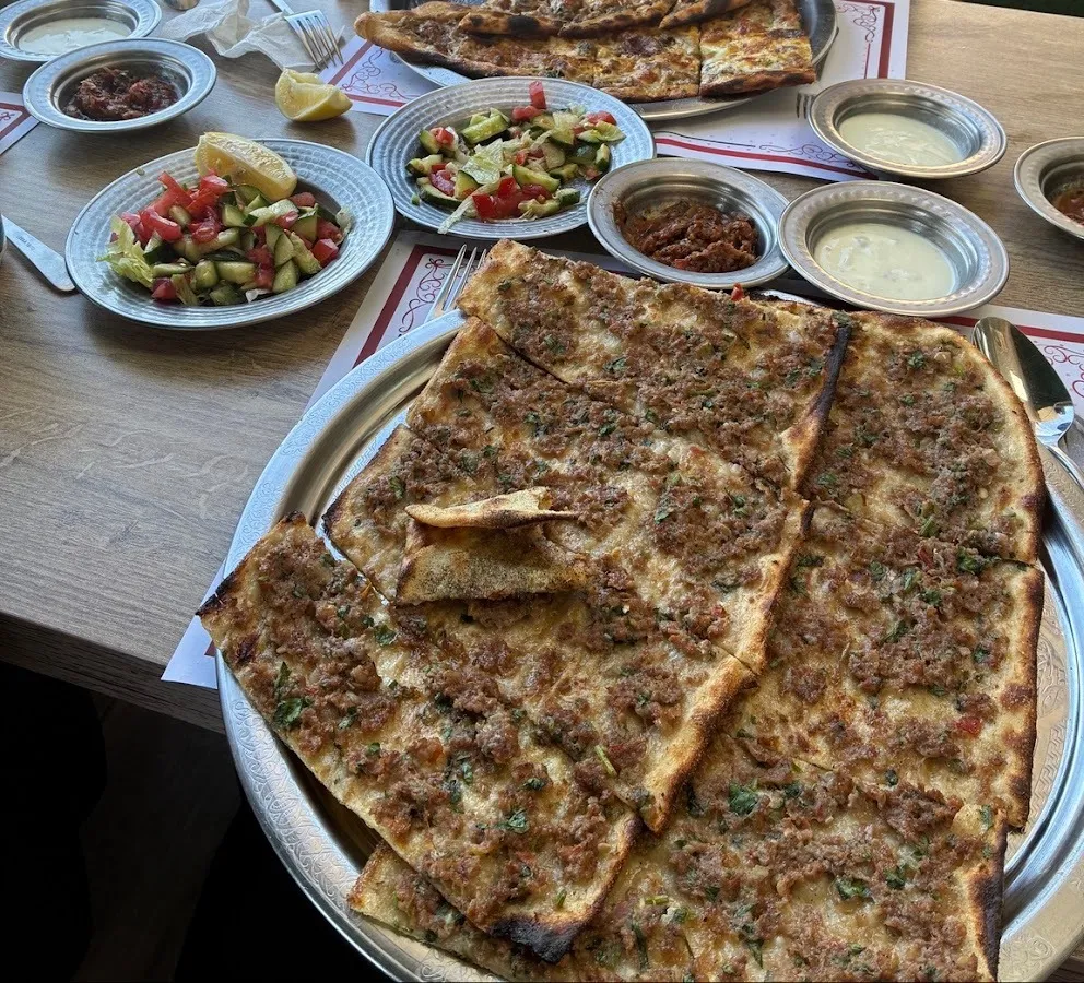 Göl Pide Kebap fotoğraf 1